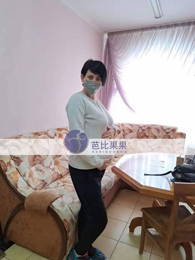 乌克兰试管妈妈去医院体检，胎宝宝发育好好