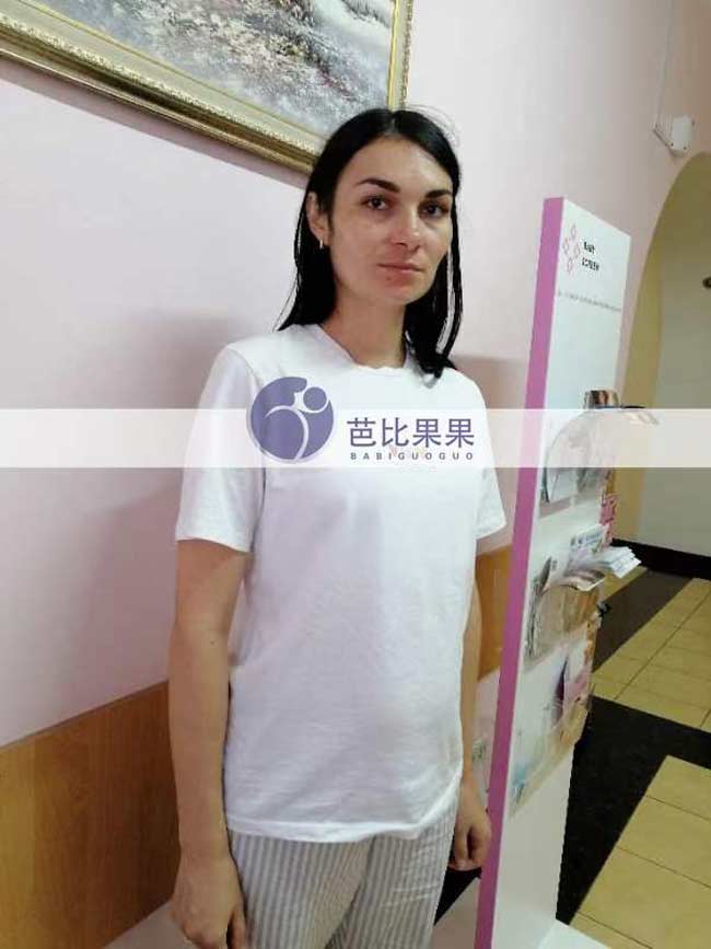 广西Z女士的乌克兰试管妈妈来妇产医院做孕18周B超