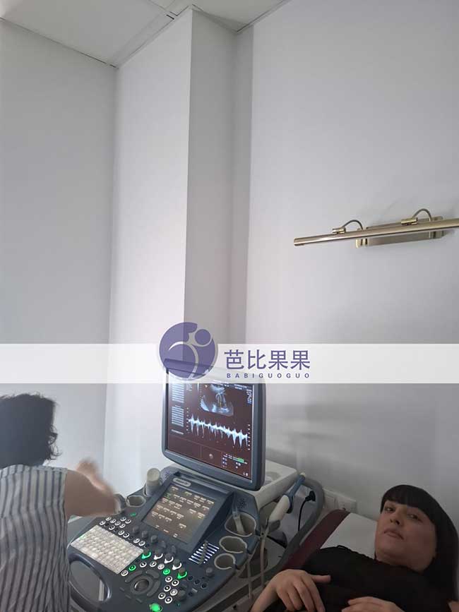 试管妈妈做B超