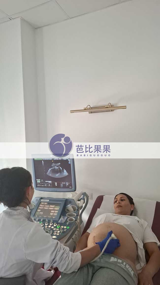 未婚温先生到格鲁吉亚匹配的试管妈妈来医院做B超