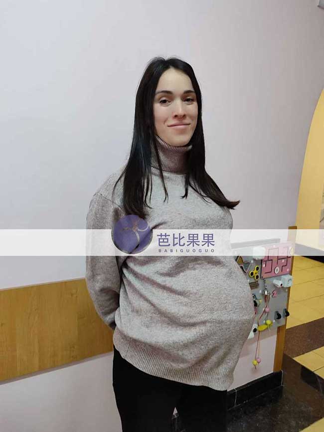 乌克兰试管妈妈怀的双胞胎宝宝已足月37周做产检