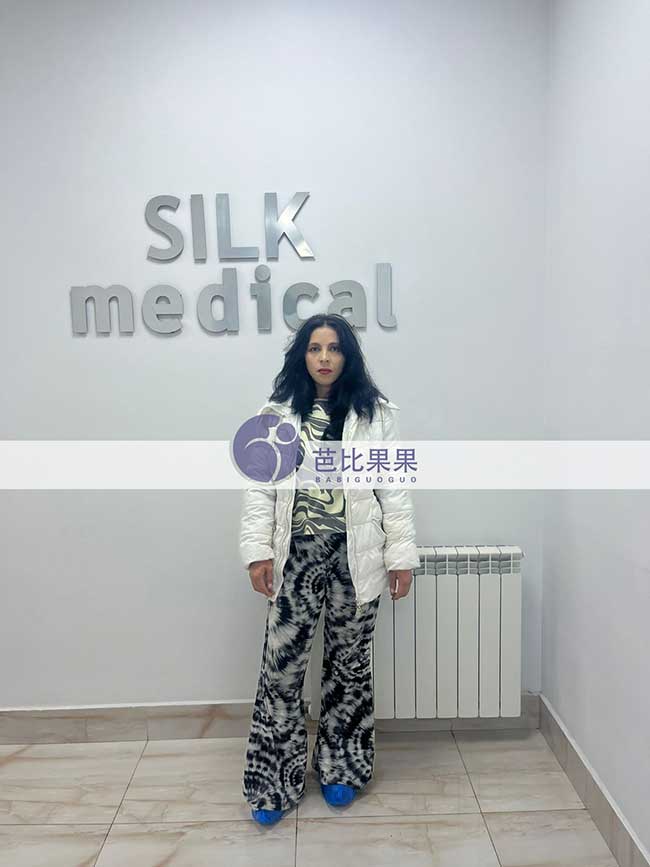 李先生到格鲁吉亚匹配的试管妈妈首次B超确认着床