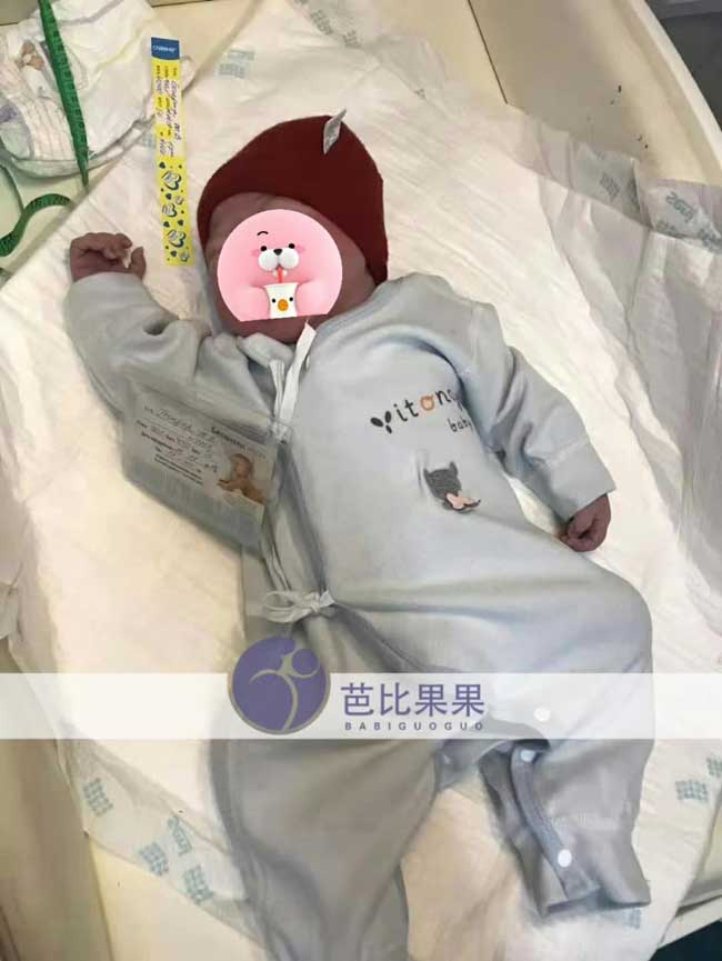 在乌克兰马丽塔试管包成功健康出生的男宝宝_芭比果果泰国试管婴儿