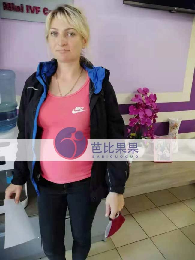 乌克兰孕妈做四维彩超