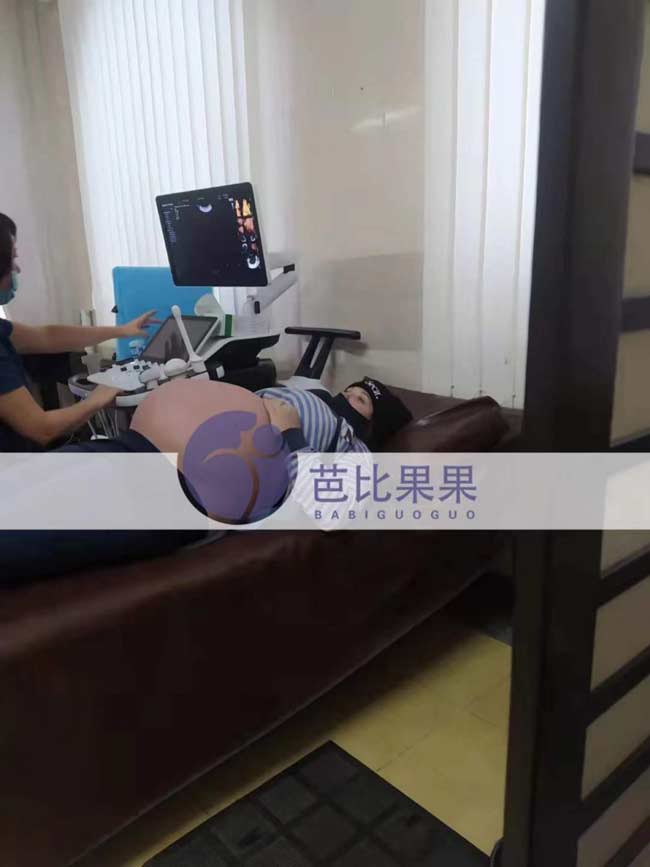 乌克兰孕母B超
