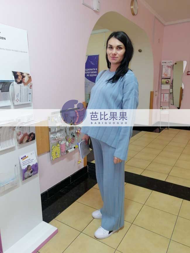 Z女士家乌克兰试管妈妈孕34周准时来妇产医院验血产检