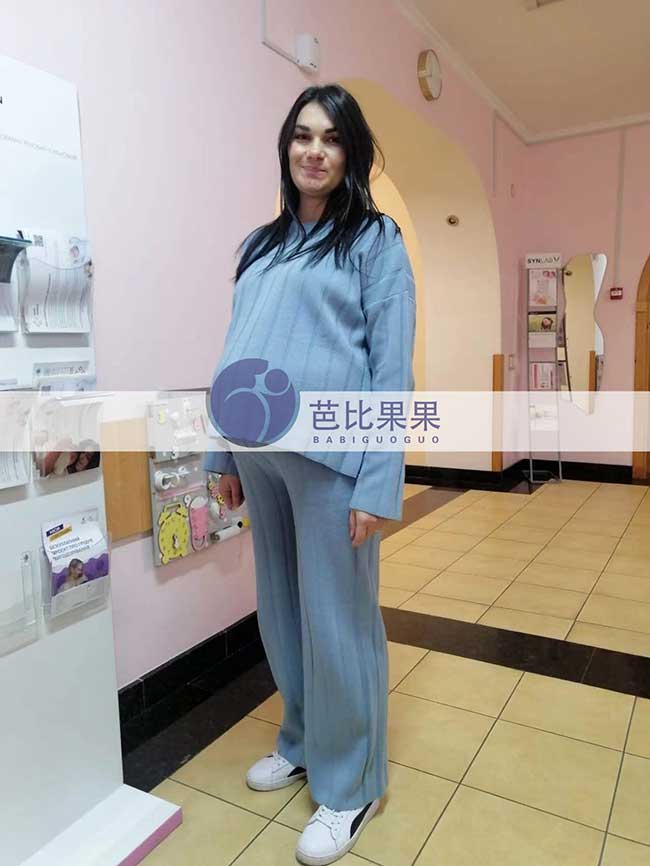 沈阳Z女士家乌克兰试管妈妈到妇产医院做常规产检