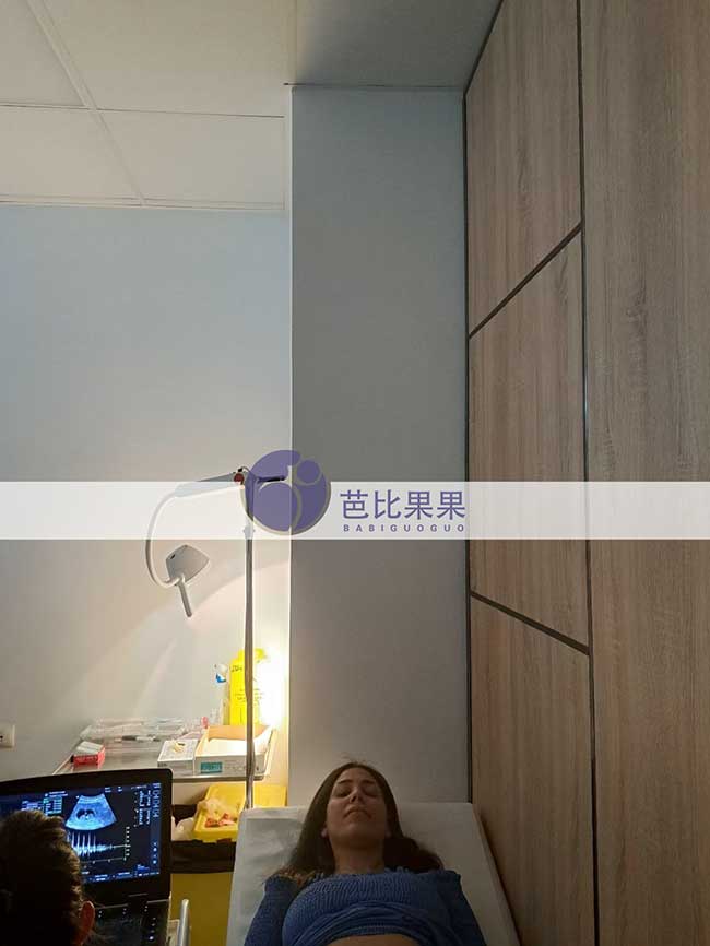 试管妈妈做B超