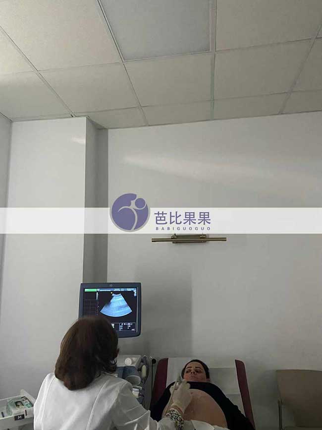 试管妈妈做B超