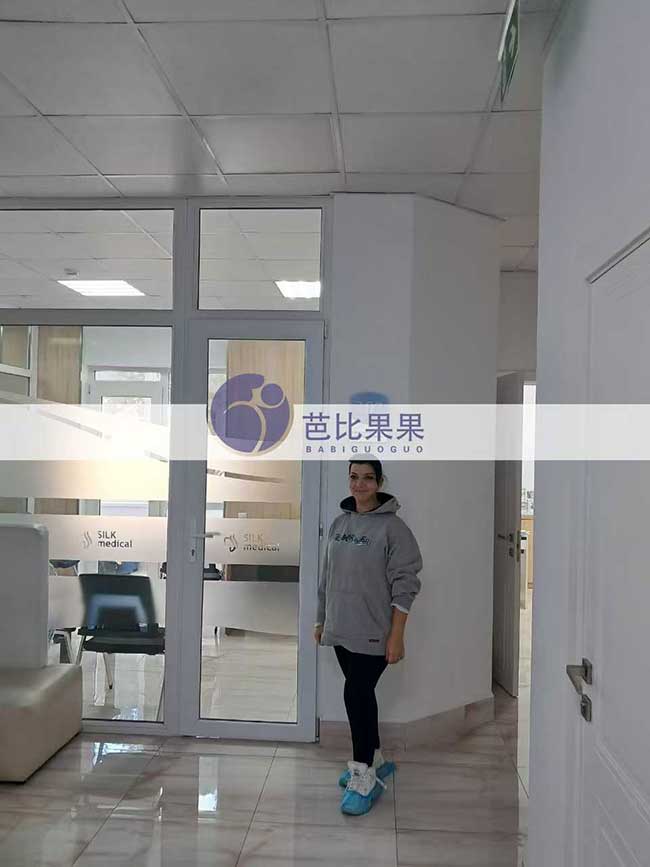 成都单身扬先生到格鲁吉亚助孕匹配的试管妈妈做首次B超