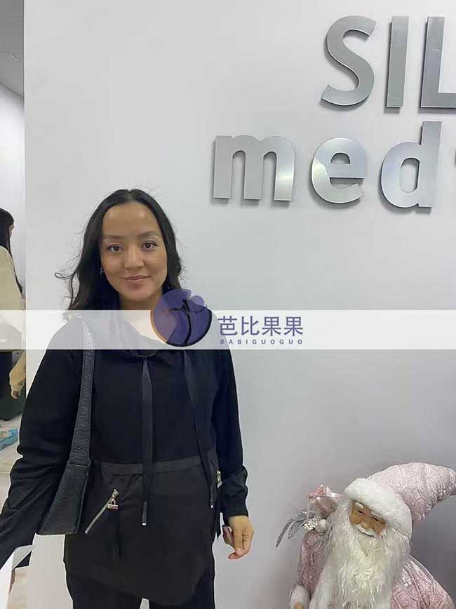 广东韩夫妇在格鲁吉亚助孕匹配的试管妈妈来医院做B超