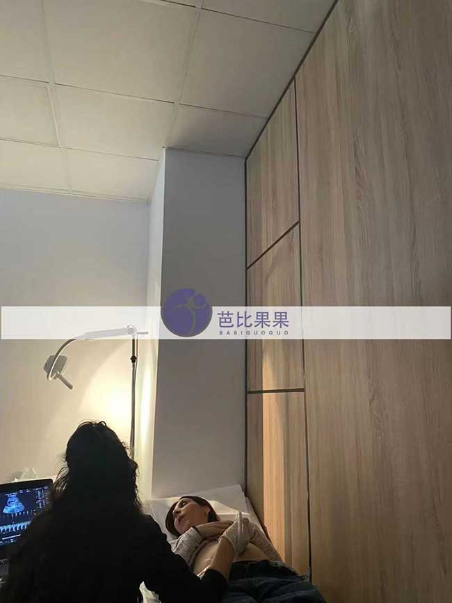 试管妈妈做B超