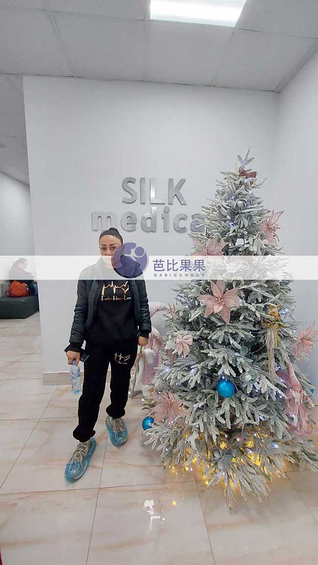 试管妈妈移植胚胎