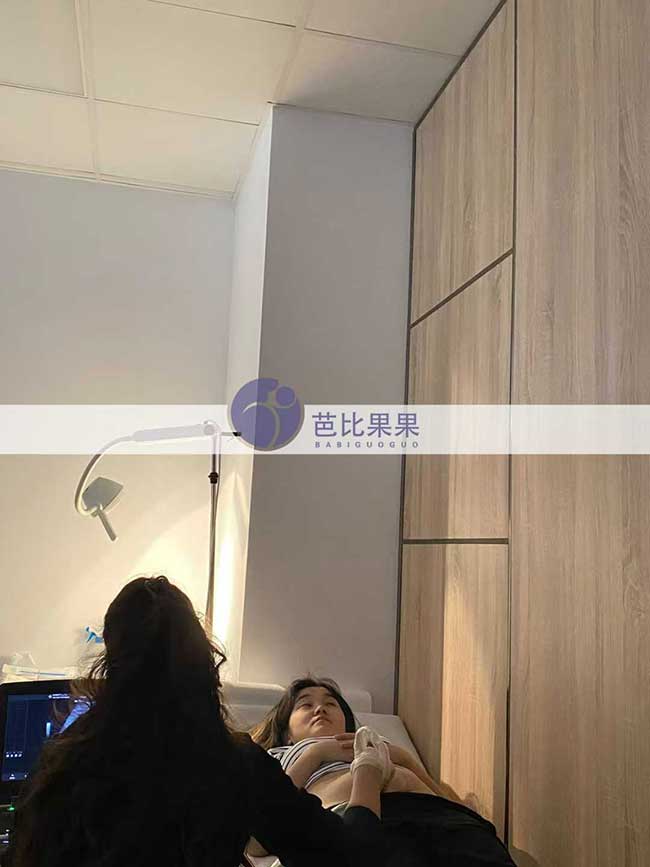 试管妈妈做B超