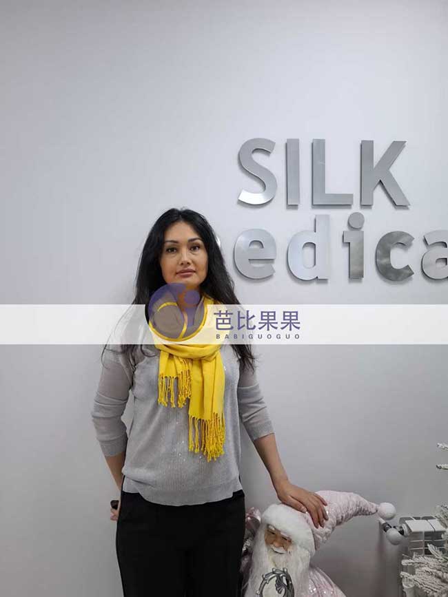 广西两个家庭在格鲁吉亚试管助孕生娃匹配的妈妈来SILK医院做B超