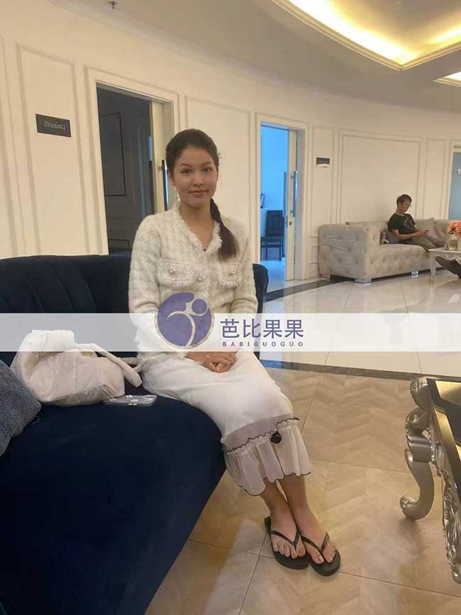 湖北沈先生选择泰国试管包成功套餐匹配的OD女孩来取卵