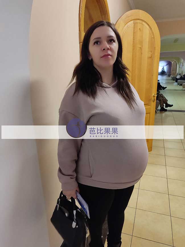安徽陈女士夫妇在乌克兰试管生娃匹配的妈妈来医院做B超