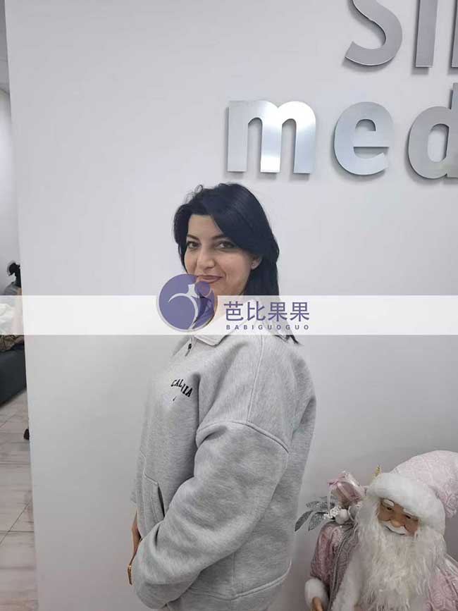 芭比果果五个家庭到格鲁吉亚试管生娃匹配的妈妈如期做B超检查