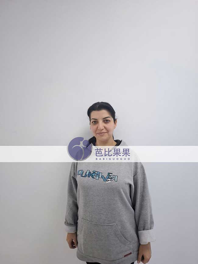 香港尹先生到格鲁吉亚匹配的试管妈妈做孕15周B超