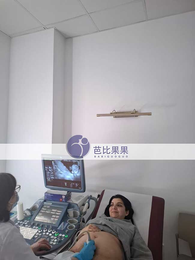 试管妈妈做B超和唐筛