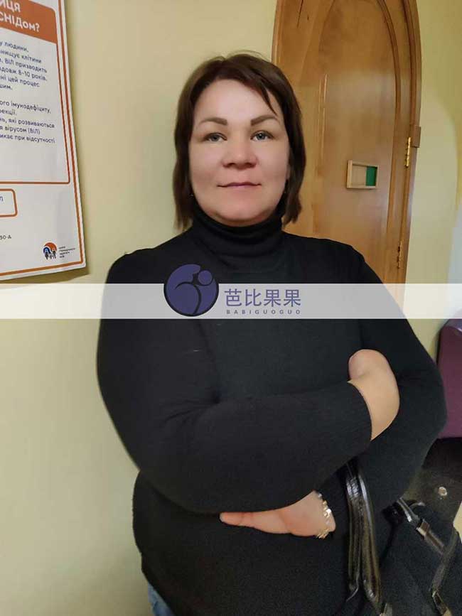 凌先生到格鲁吉亚匹配的试管妈妈在基辅做孕18周+B超