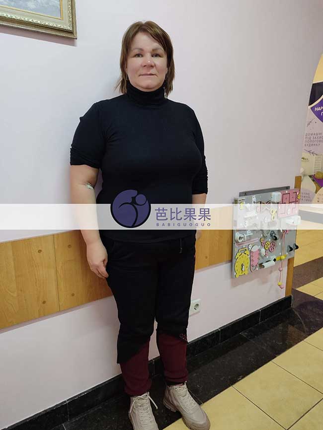 蓝先生到乌克兰匹配的试管妈妈来医院做四维彩超