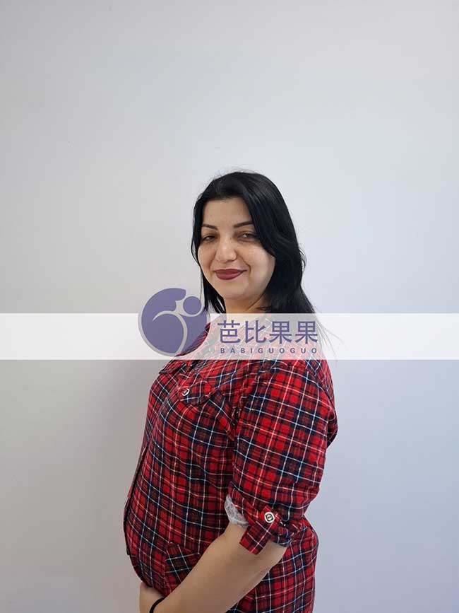 格鲁吉亚试管妈妈做B超