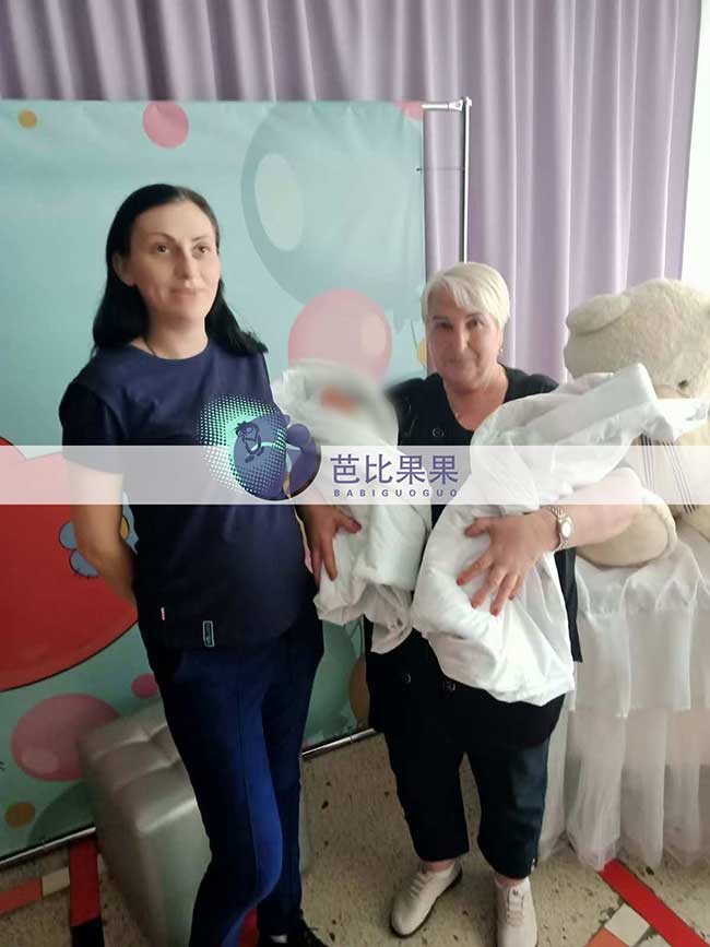 乌克兰试管宝宝出院