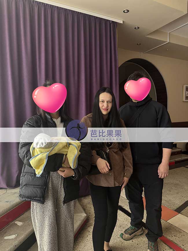 乌克兰试管宝宝出院