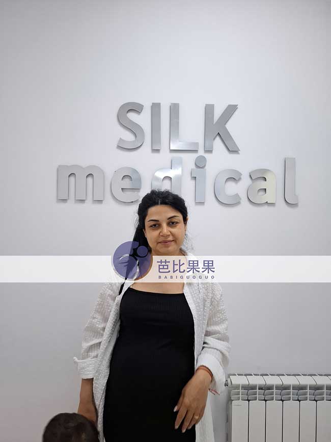 三位在格鲁吉亚生殖医院移植胚胎的试管妈妈按时做B超
