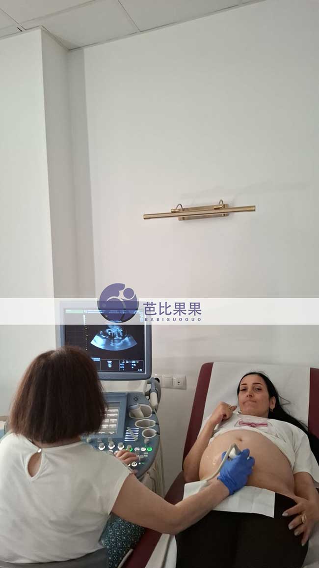 试管妈妈做B超