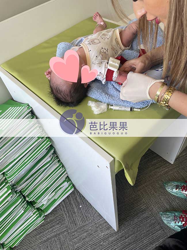 新晋奶爸和格鲁吉亚试管宝贝做亲子鉴定