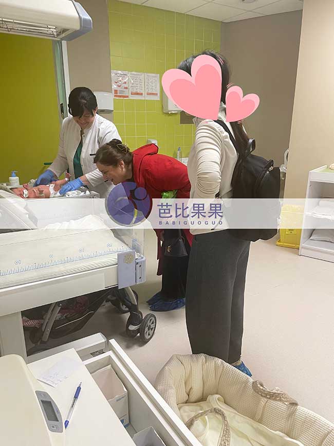 接试管宝宝出院