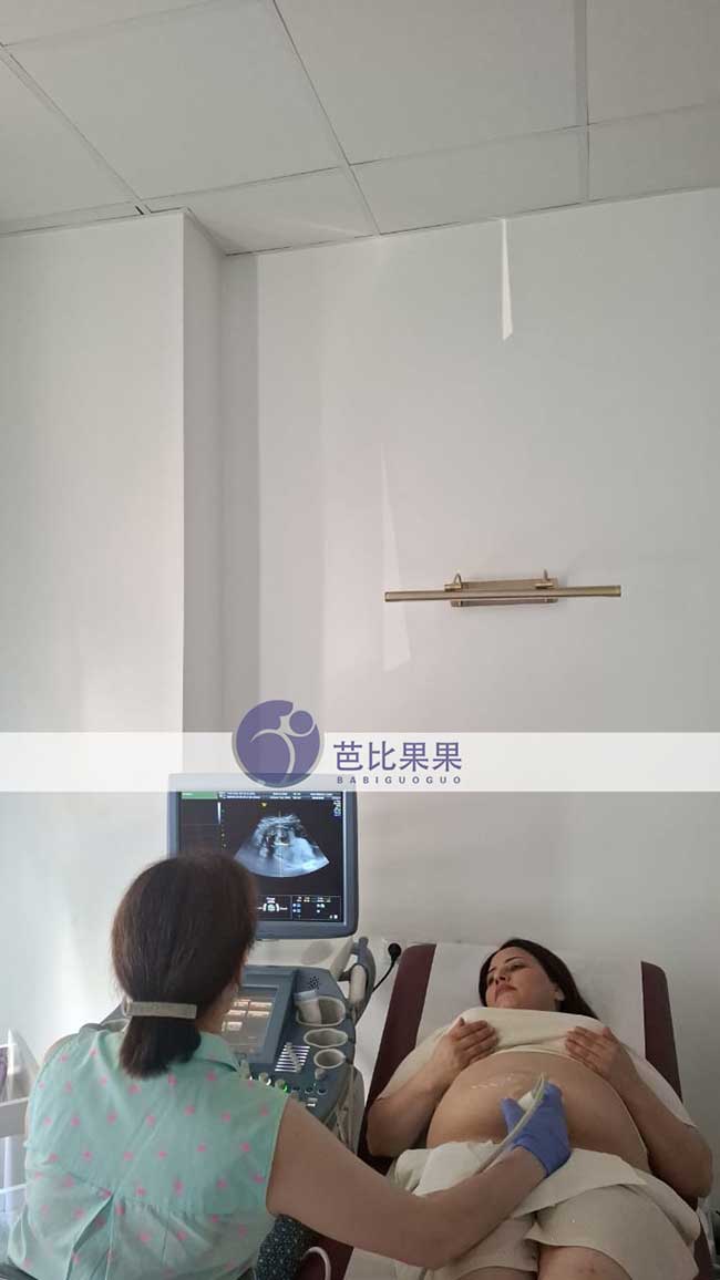 试管妈妈做孕检
