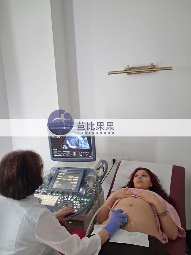 试管妈妈孕20周B超检查