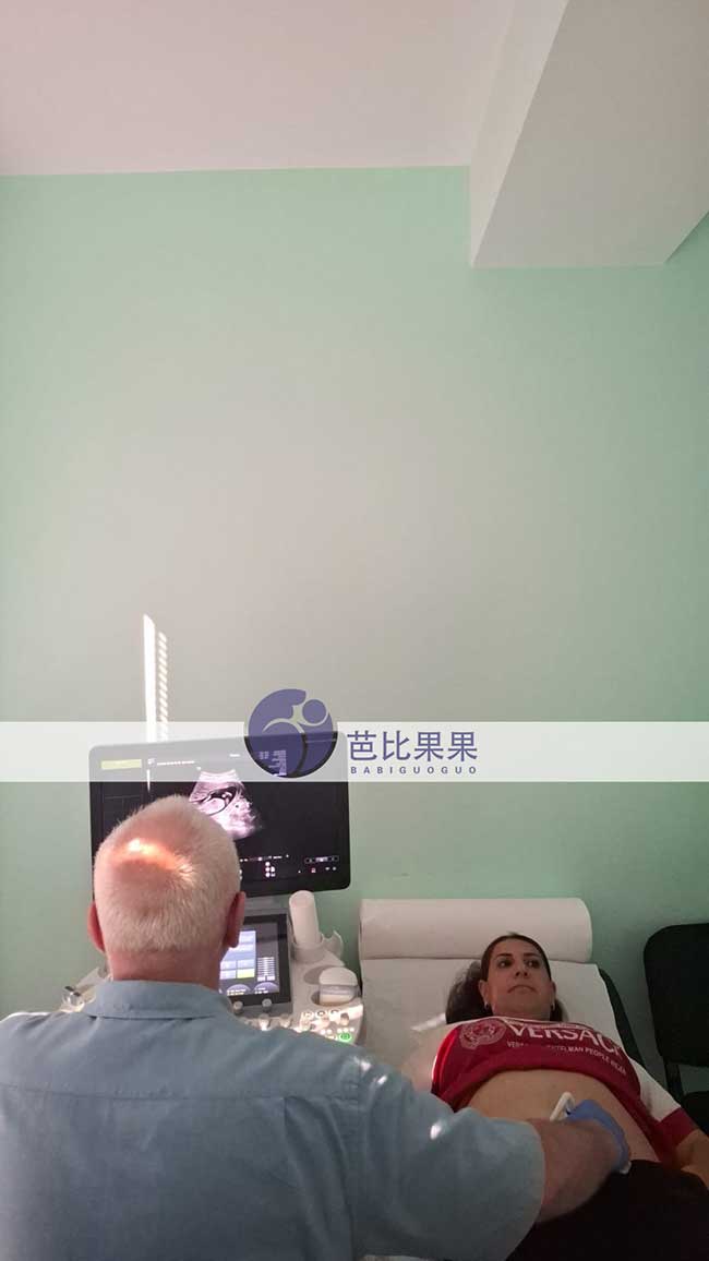 试管妈妈做B超