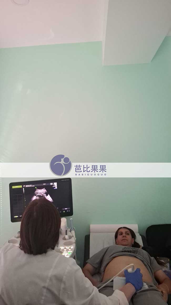 试管妈妈做B超