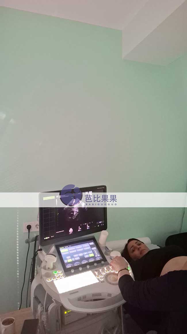 试管妈妈做B超