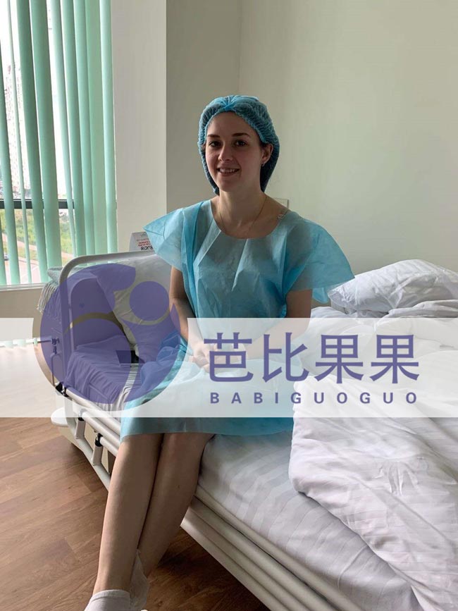 乌克兰代妈移植时的照片